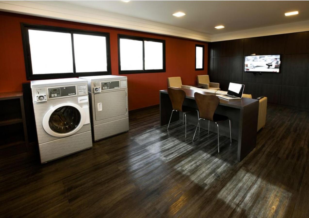 Excelente Flat No Itaim Bibi Apartamento *